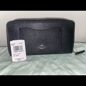 Coach Acordian Zip Wallet